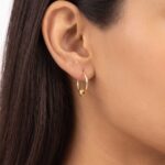 گوشواره حلقه‌ای طلا کم اجرت 18 عیار زنانه ناریا مدل البرناردو