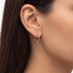 گوشواره حلقه‌ای طلا کم اجرت 18 عیار زنانه ناریا مدل تک گوی